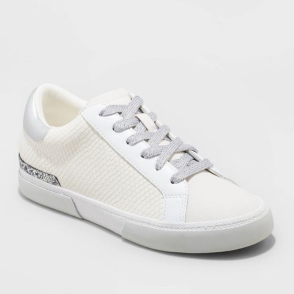 NWOT A New Day Maddison Sneakers
